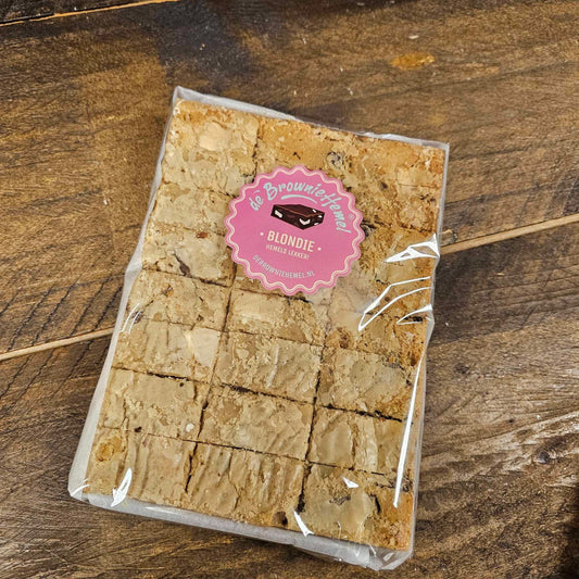 Half Verwenpakket Blondie in 12 stukjes gesneden